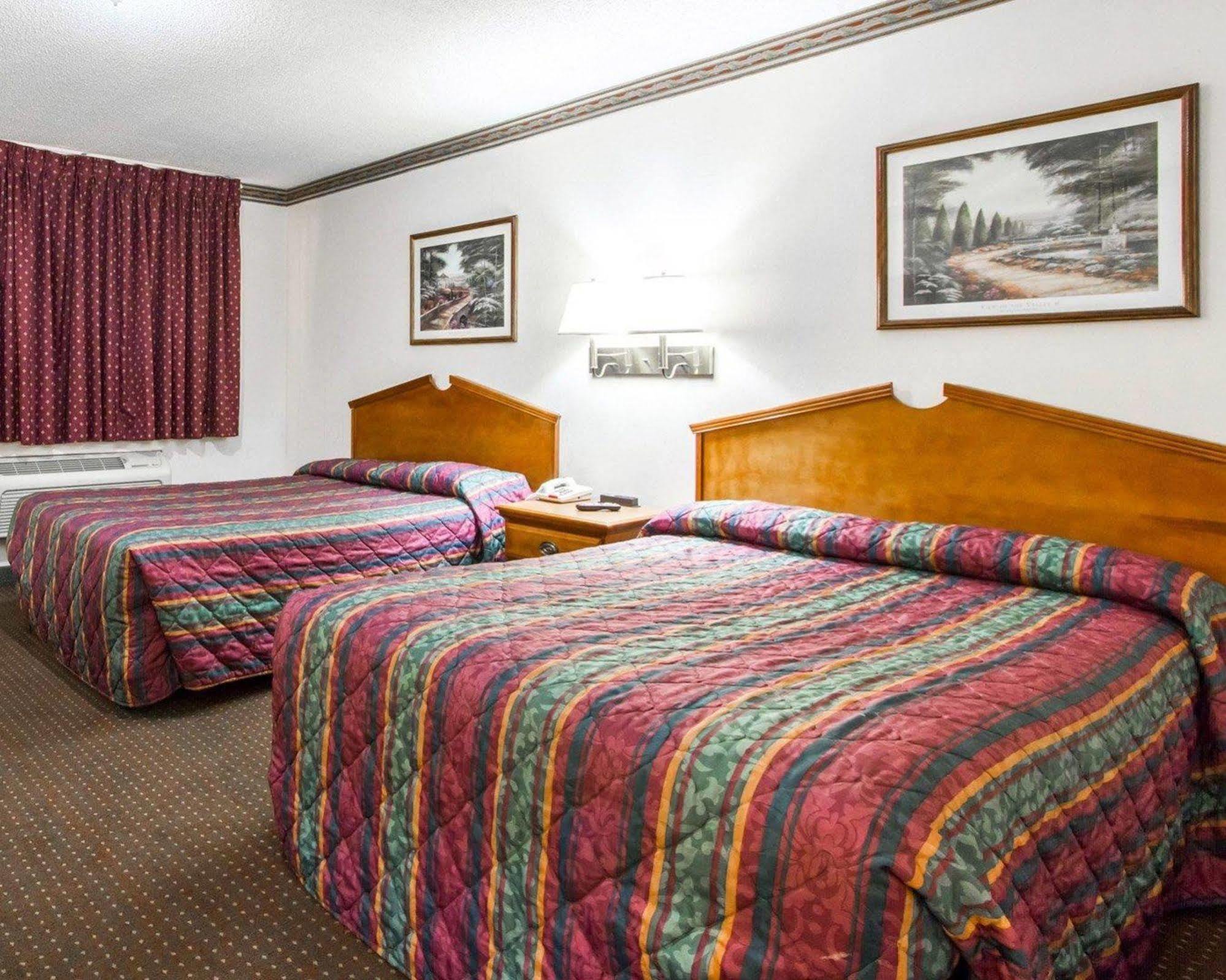 Americas Best Value Inn Opelika Eksteriør bilde